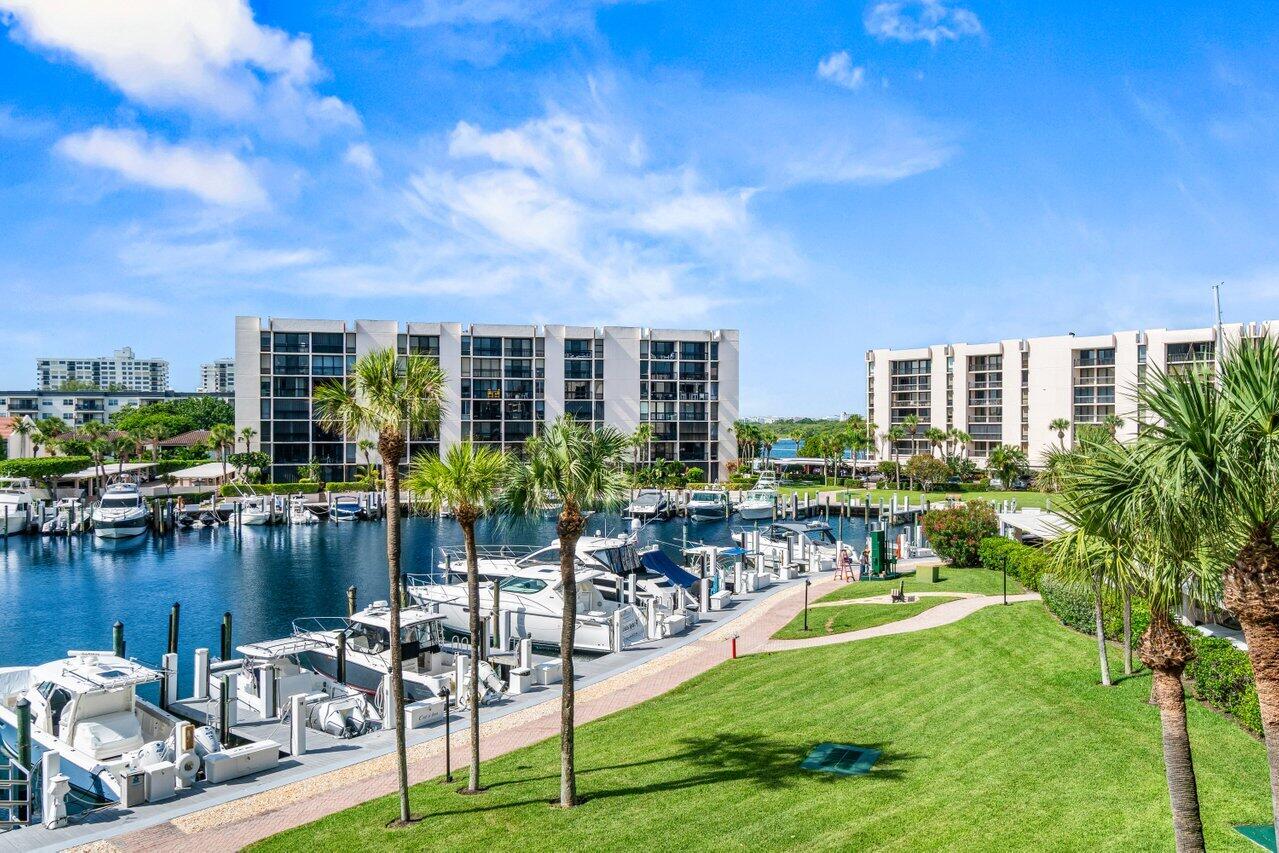 The Encore Boca Raton